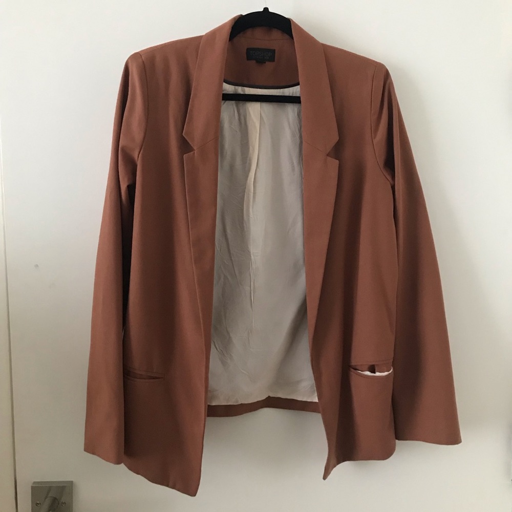 TOPSHOP tan camel chuck on open front blazer